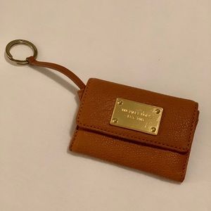 Michael Kors key wallet in brown leather